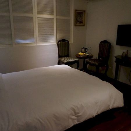 Amanda Home Stay Tainan Zewnętrze zdjęcie